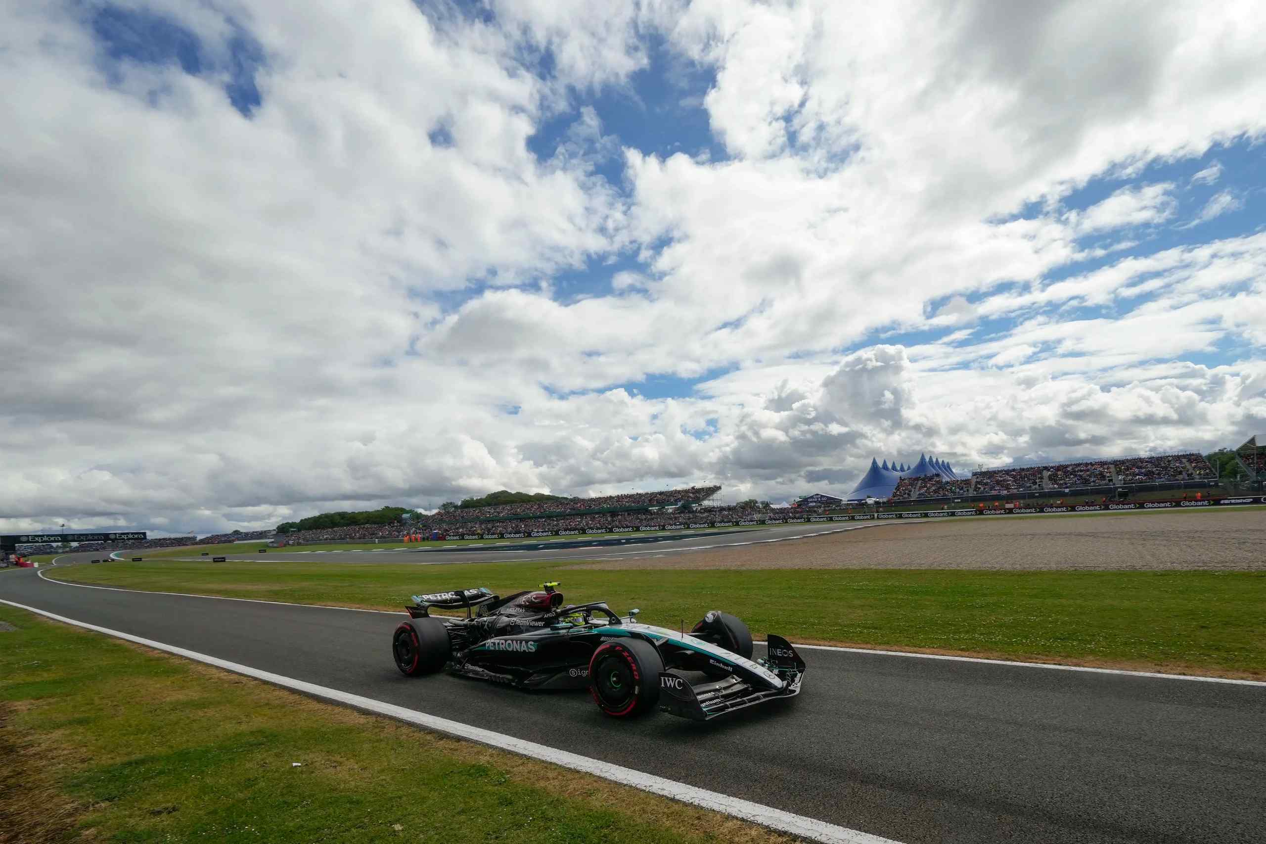 F1 star George Russell